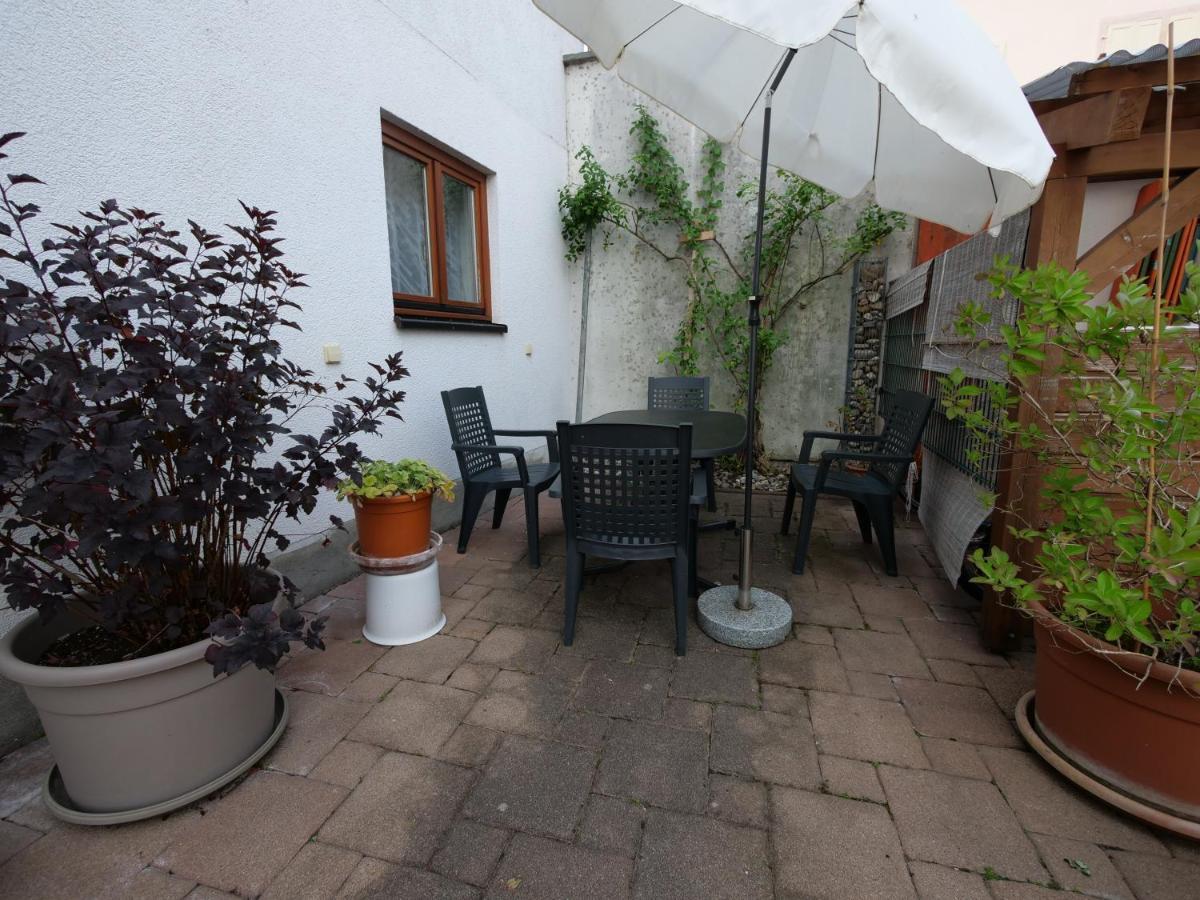 Fachwerkhaus In Ruhiger Altstadt By Rabe - Free Netflix & Eigene Terrasse Karlsruhe Exterior photo